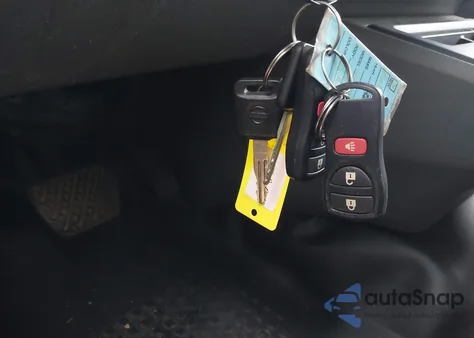 2021 Nissan Nv Cargo Nv1500 Sv Standard Roof V6 from USA, damaged, VIN 1N6BF0KM8MN800011